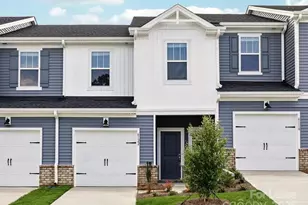 6122 Starview Ter, Charlotte, NC 28216 - Photo 1