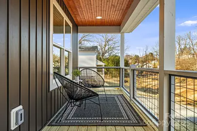 386 Holtzclaw Street, Canton, NC 28716 - Photo 8