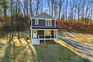 386 Holtzclaw St, Canton, NC 28716 - Photo 2