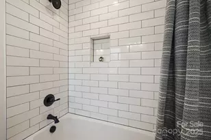 386 Holtzclaw St, Canton, NC 28716 - Photo 32