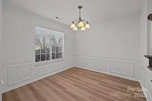 1561 Forest Glen Ln, Kannapolis, NC 28081 - Photo 8