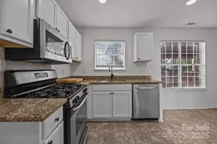 1561 Forest Glen Ln, Kannapolis, NC 28081 - Photo 14