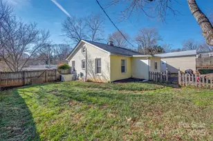 205 Bentwood Dr, Forest City, NC 28043 - Photo 28