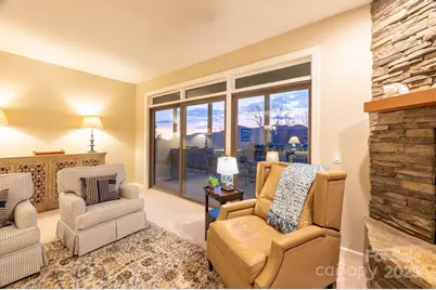 120 Pleasant View Boulevard, Sugar Mountain, NC 28604 - Photo 8