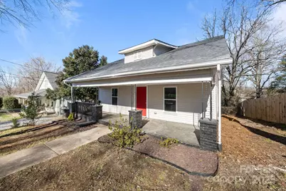 934 Cherry Street, Statesville, NC 28677 - Photo 1