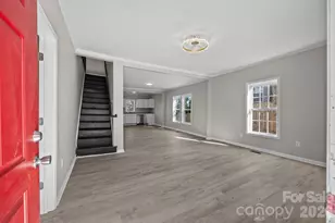934 Cherry St, Statesville, NC 28677 - Photo 2