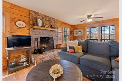 171 Sharons Bluff, Franklin, NC 28734 - Photo 16