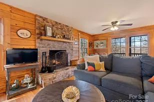 171 Sharons Bluff, Franklin, NC 28734 - Photo 16