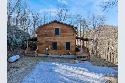 171 Sharons Bluff, Franklin, NC 28734 - Photo 6