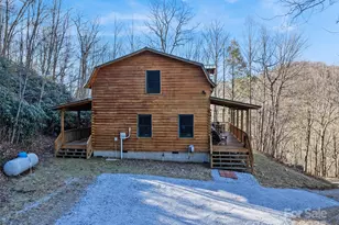 171 Sharons Bluff, Franklin, NC 28734 - Photo 6