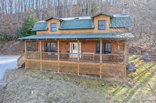 171 Sharons Bluff, Franklin, NC 28734 - Photo 30