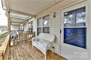 238 Hoskins Mill Ln, Charlotte, NC 28208 - Photo 12