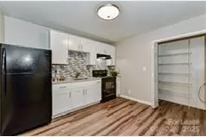 238 Hoskins Mill Lane #D, Charlotte, NC 28208 - Photo 10