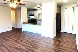 9500 Shannon Green Dr, Charlotte, NC 28213 - Photo 6