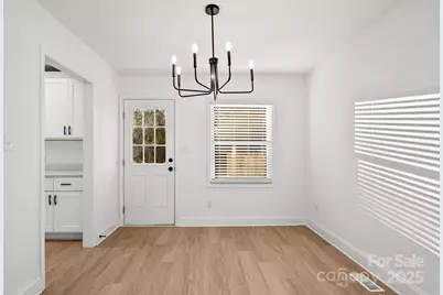 6133 Eagle Peak Drive, Charlotte, NC 28214 - Photo 10