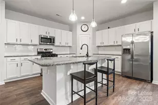 8513 Gold Rush Ct, Waxhaw, NC 28173 - Photo 2