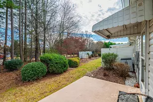 1687 Golden Cedar Ln, Newton, NC 28658 - Photo 28