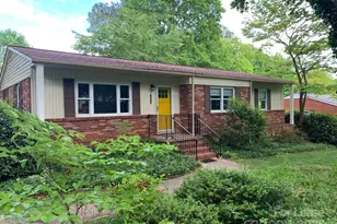 422 Fieldstone Rd, Mooresville, NC 28115 - Photo 2