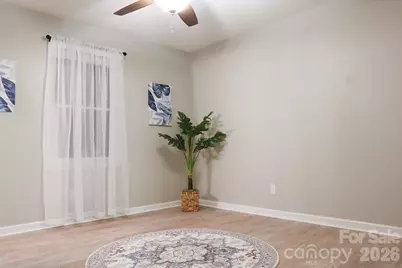 525 12th Street SW #26, Hickory, NC 28602 - Photo 10