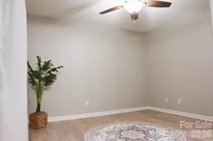 525 12th Street SW, Hickory, NC 28602 - Photo 12