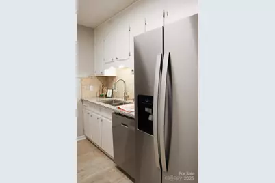 525 12th Street SW #26, Hickory, NC 28602 - Photo 4