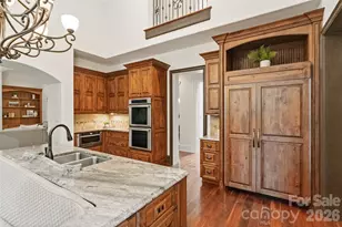 9105 Island Point Rd, Charlotte, NC 28278 - Photo 8
