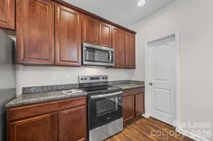 7333 Adare Mews Rd, Charlotte, NC 28217 - Photo 10