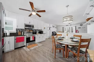 74 7th St NW, Taylorsville, NC 28681 - Photo 6