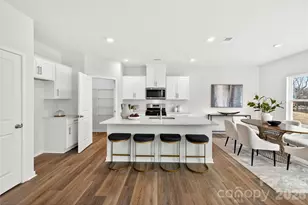 5031 Shallow Brk Dr, Charlotte, NC 28215 - Photo 12