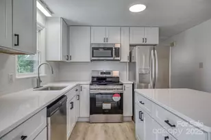 1500 19th Ave Pl NE, Hickory, NC 28601 - Photo 12