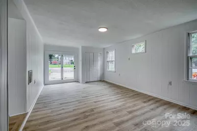 1500 19th Avenue Place NE, Hickory, NC 28601 - Photo 20