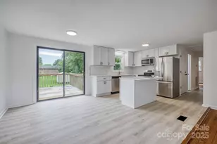 1500 19th Ave Pl NE, Hickory, NC 28601 - Photo 10