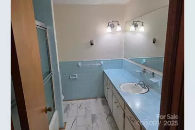 1375 E US Highway 19E Highway, Burnsville, NC 28714 - Photo 24