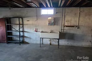 1375 E US Hwy 19E Hwy, Burnsville, NC 28714 - Photo 12