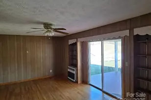 1375 E US Hwy 19E Hwy, Burnsville, NC 28714 - Photo 26