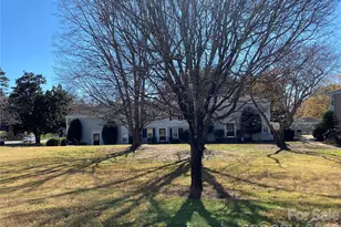524 Wakefield Dr, Charlotte, NC 28209 - Photo 34