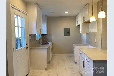 524 Wakefield Drive #A, Charlotte, NC 28209 - Photo 10