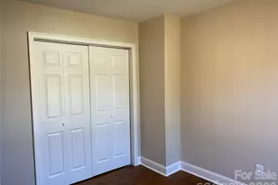 524 Wakefield Dr, Charlotte, NC 28209 - Photo 28
