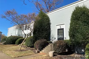 524 Wakefield Dr, Charlotte, NC 28209 - Photo 1