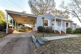 305 McCammon St, Fort Mill, SC 29715 - Photo 32