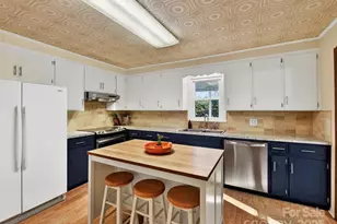 305 McCammon St, Fort Mill, SC 29715 - Photo 10