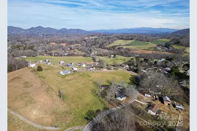 99999 Whataview Drive, Candler, NC 28715 - Photo 6