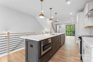 3453 Byrnes St, Charlotte, NC 28205 - Photo 4