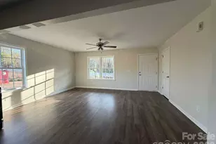 933 Rollings Rd, Pageland, SC 29728 - Photo 2