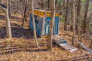 910 Summit Ridge Rd, Purlear, NC 28665 - Photo 10