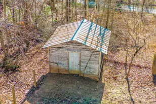 910 Summit Ridge Rd, Purlear, NC 28665 - Photo 12