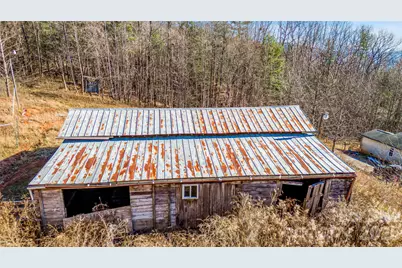 910 Summit Ridge Road, Purlear, NC 28665 - Photo 8