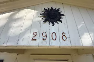 2908 1st Ave NW, Hickory, NC 28601 - Photo 2