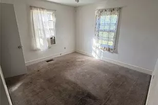 2908 1st Ave NW, Hickory, NC 28601 - Photo 4