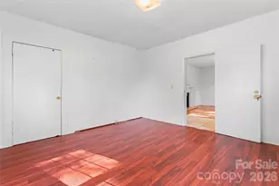 317 Campus St, Charlotte, NC 28216 - Photo 12